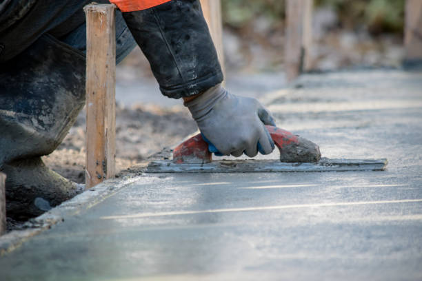 Best Concrete Sidewalk Installation in Sugar Grove, IL
